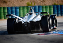 Επίσημο ντεμπούτο της Nissan σε πίστα της Formula E