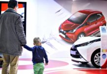 Οι στόχοι εκπομπών CO2 δεν θα πρέπει να οδηγούν σε μη προσιτή κινητικότητα για τους πολλούς