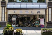Η Tesla κατασκευάζει εργοστάσιο στη Shanghai