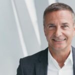 Η Daimler Financial Services μετατρέπεται σε Daimler Mobility