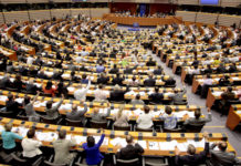 Το ΕΚ για τη μεταρρύθμιση των οδικών μεταφορών