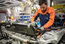 Η Volvo εξασφαλίζει μπαταρίες από την CATL και την LG Chem