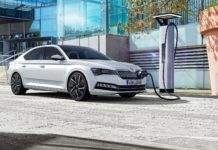 SUPERB iV: η plug-in υβριδική λιμουζίνα της Škoda