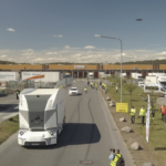 Το T-Pod χωρίς οδηγό παραδίδει σε δημόσιο δρόμο στη Σουηδία