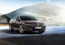 Το Škoda SUPERB ανανεώθηκε και αναβαθμίστηκε τεχνολογικά