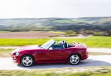 To αιώνιο καλοκαίρι μέσα από 10 Fiat cabrio