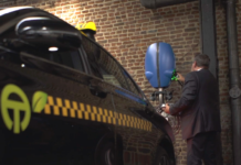 Η Antwerp-Tax αντικαθιστά τον στόλο της με plug-in Mercedes