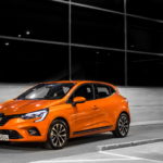 Οδηγήστε το All-new CLIO στην Automotivo