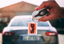 Η Sixt MaaS περιλαμβάνει πλέον και δημόσιες συγκοινωνίες