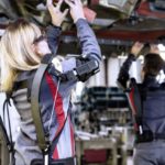 Δοκιμή εξωσκελετών στην παραγωγή της Audi