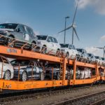 Η Volvo Cars μειώνει τις εκπομπές CO2 με τη χρήση τρένων