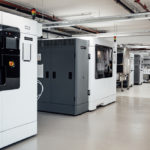 Η Mercedes-Benz προσφέρεται για παραγωγή ιατρικού εξοπλισμού