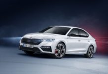 Škoda OCTAVIA RS iV: sport και plug-in υβριδική
