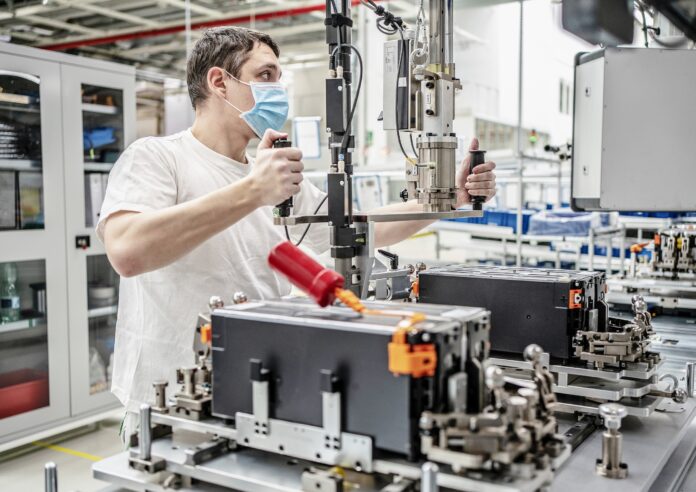 Επανέναρξη παραγωγής μπαταριών υψηλής τάσης στη Škoda Auto