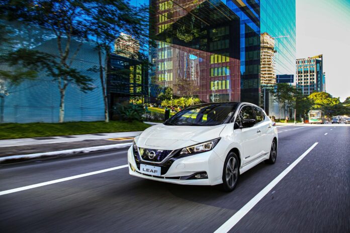 Nissan: -4.000t CO₂ από τα EV της στην Ισπανία