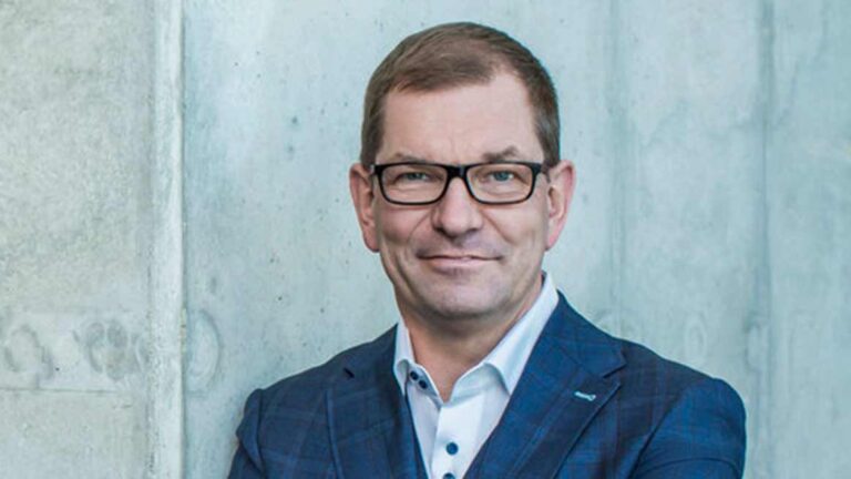 Ο Markus Duesmann έχει την ευθύνη του Car.Software στο VW Group