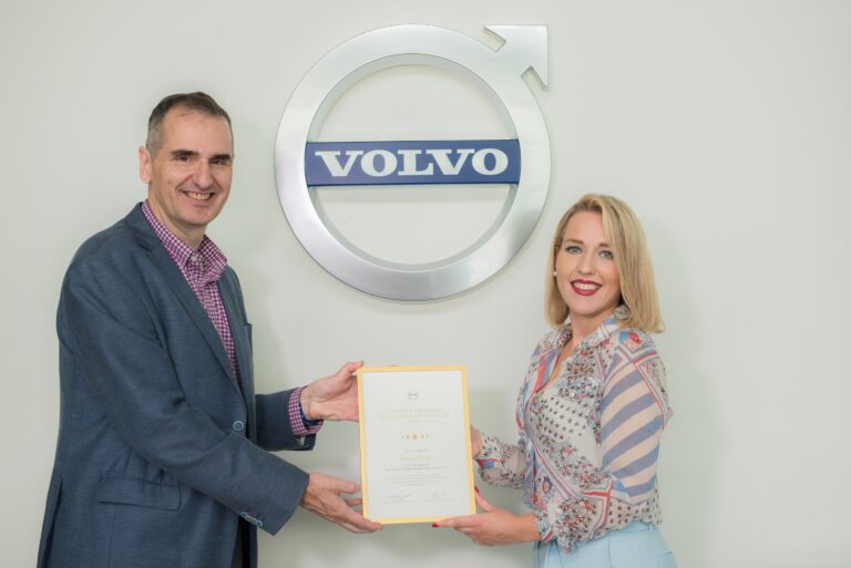 Η Volvo Cars επιβραβεύει την Ευτυχία Τζιάλα της Volvo Maxx Motors
