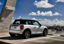 100 μοντέλα MINI Electric για την Deloitte στο Βέλγιο