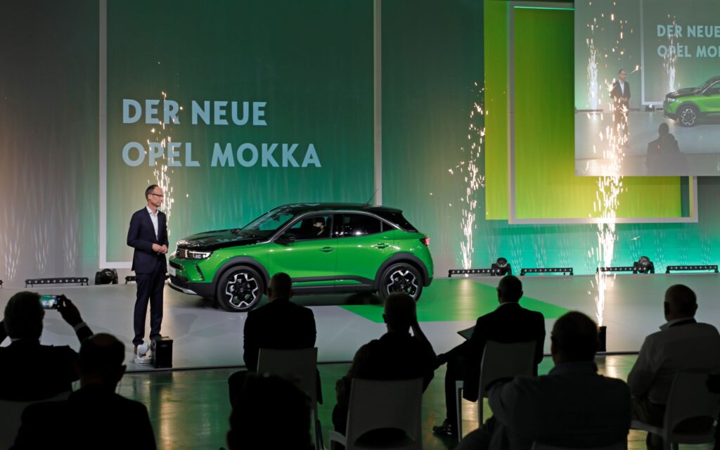 Ο CEO της Opel, Michael Lohscheller, παρουσίασε το Opel Mokka