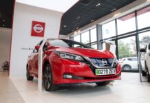 Η Nissan και οι “πράσινες” πινακίδες κυκλοφορίας για EV