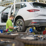 Το ENYAQ iV στην ίδια γραμμή με OCTAVIA και KAROQ