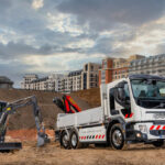 Το Volvo Group ξεκινά παραδόσεις ηλεκτρικών προϊόντων