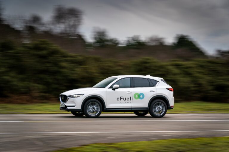 Mazda: η πρώτη αυτοκινητοβιομηχανία που συμμετέχει στην eFuel Alliance