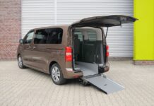 Opel Zafira-e Life: Συμβατό με αναπηρικά αμαξίδια