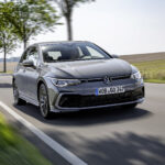 Νέες εκδόσεις Golf: mild-hybrid με 130 ίππους και R-Line Νέες εκδόσεις Volkswagen Golf