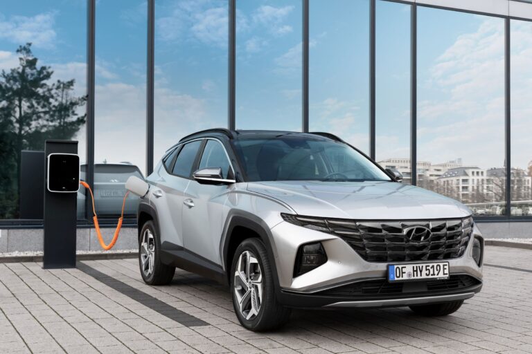Νέο Hyundai Tucson Plug-in Hybrid 4x4