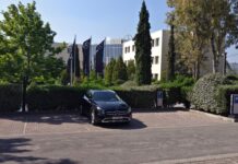 Mercedes-Benz Ελλάς: Ο Ε. Μπατσολάκης αναβαθμίζεται