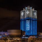 BMW Group: Ενισχύει την τεχνογνωσία του για μπαταρίες