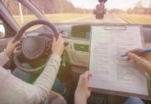 Σε διαβούλευση το σχέδιο νόμου για χορήγηση αδειών οδήγησης Σε διαβούλευση το σχέδιο νόμου για χορήγηση αδειών οδήγησης