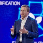 Oliver Zipse: Όχι περιορισμούς αλλά καινοτομία για το CO2 Oliver Zipse: Όχι περιορισμούς αλλά καινοτομία για το CO2