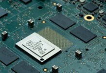 Η Toyota επέλεξε ZF και Mobileye