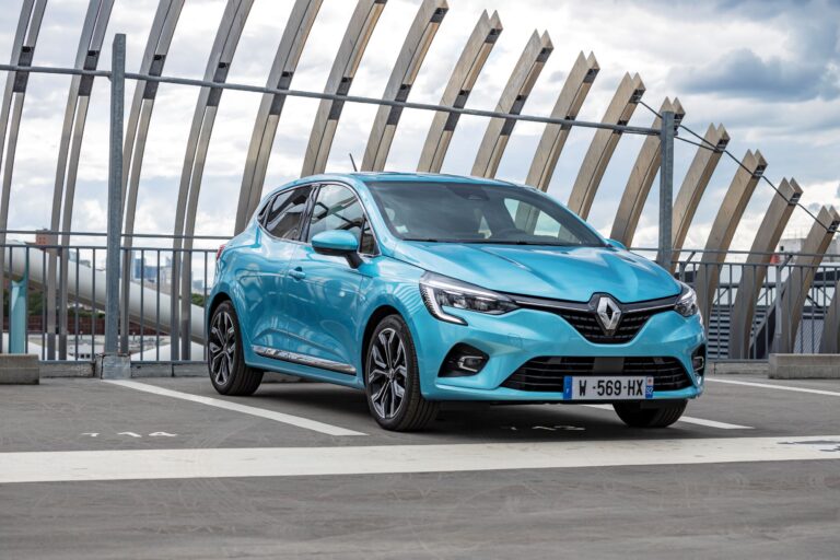 To Renault Clio με πλήρη γκάμα κινητήρων