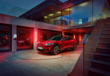 Η νέα Ford Mustang Mach-E διαθέσιμη στην Ελλάδα Ford Mustang Mach-E