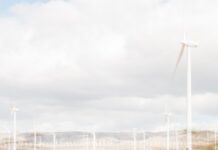 Συνεργασία EDPR και AWS για ανανεώσιμη ενέργεια