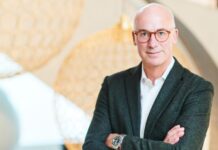 Νέα στρατηγική ωθεί την JLR στην κινητικότητα Simon Dransfield, Director Fleet, Mobility & Pre-Owned Europe της