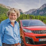 Ο Reinhold Messner και τα ηλεκτρικά van της Opel
