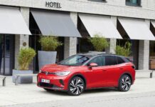 Το σπορ ηλεκτρικό SUV, ID.4 GTX, στην Ελλάδα