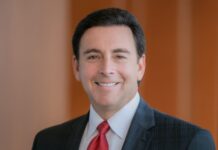 Η Hertz όρισε τον Mark Fields ως προσωρινό CEO Η Hertz όρισε τον Mark Fields ως προσωρινό CEO