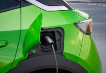 Μεγαλύτερη Αυτονομία για τα Opel Corsa-e και Mokka-e