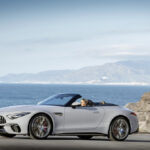 Παρουσιάστηκε η νέα Mercedes AMG SL