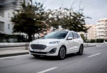 Οι οδηγοί του Ford Kuga Plug-In Hybrid μειώνουν τις εκπομπές