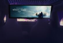 BMW Theatre Screen: Κινηματογράφος στο αυτοκίνητο