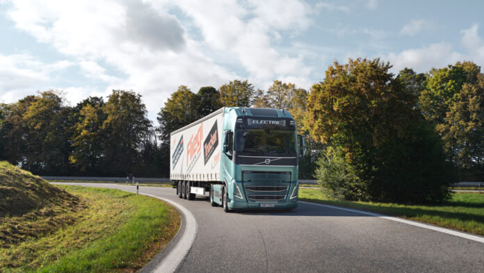 Το ηλεκτρικό φορτηγό βαρέως τύπου της Volvo δοκιμάζεται