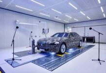 Η νέα BMW i7 υποβάλλεται σε ακουστικές δοκιμές
