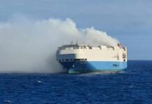 Αυτοκίνητα του Volkswagen Group σε πλοίο που φλέγεται