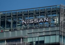 Ποινή 200 εκατ. γιεν στη Nissan λόγω υπόθεσης Ghosn Ποινή 200 εκατ. γιεν στη Nissan λόγω υπόθεσης Ghosn